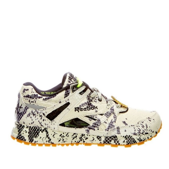 Reebok × Melody Ehsani Sneakers - Picture 2 of 3